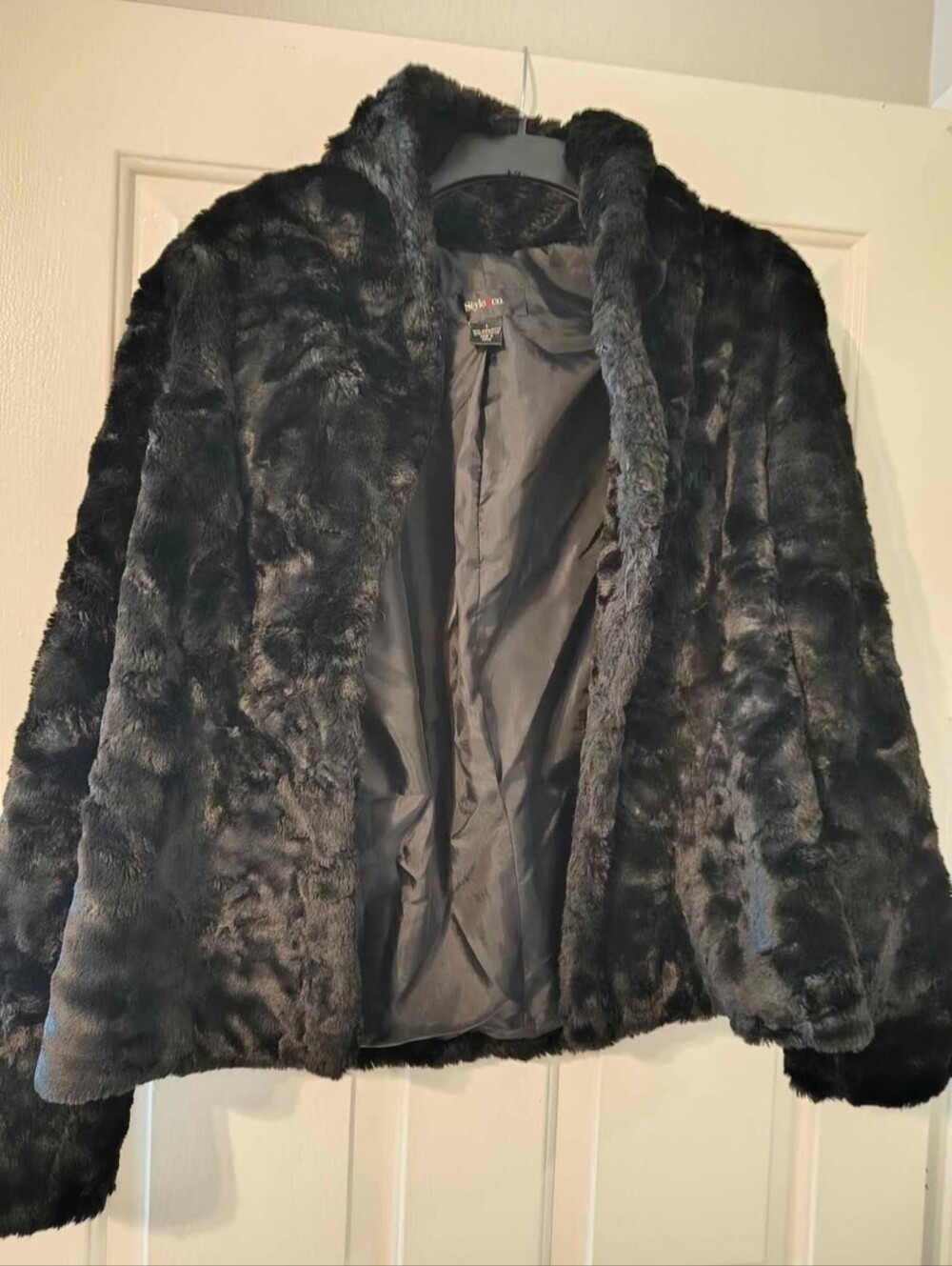 Style&Co faux fur jacket - Size L